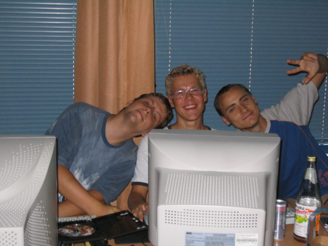 LAN